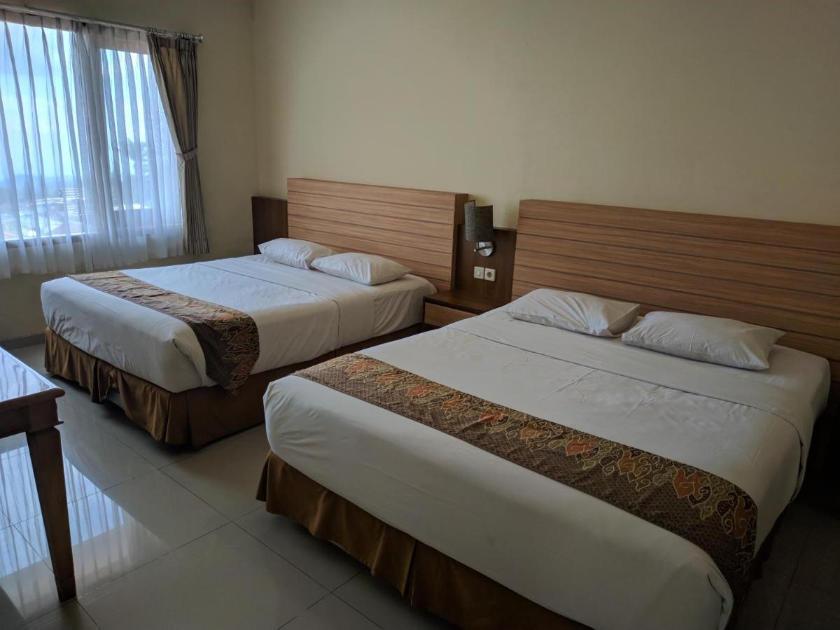 Hotel Pondok Asri Tawangmangu Dış mekan fotoğraf