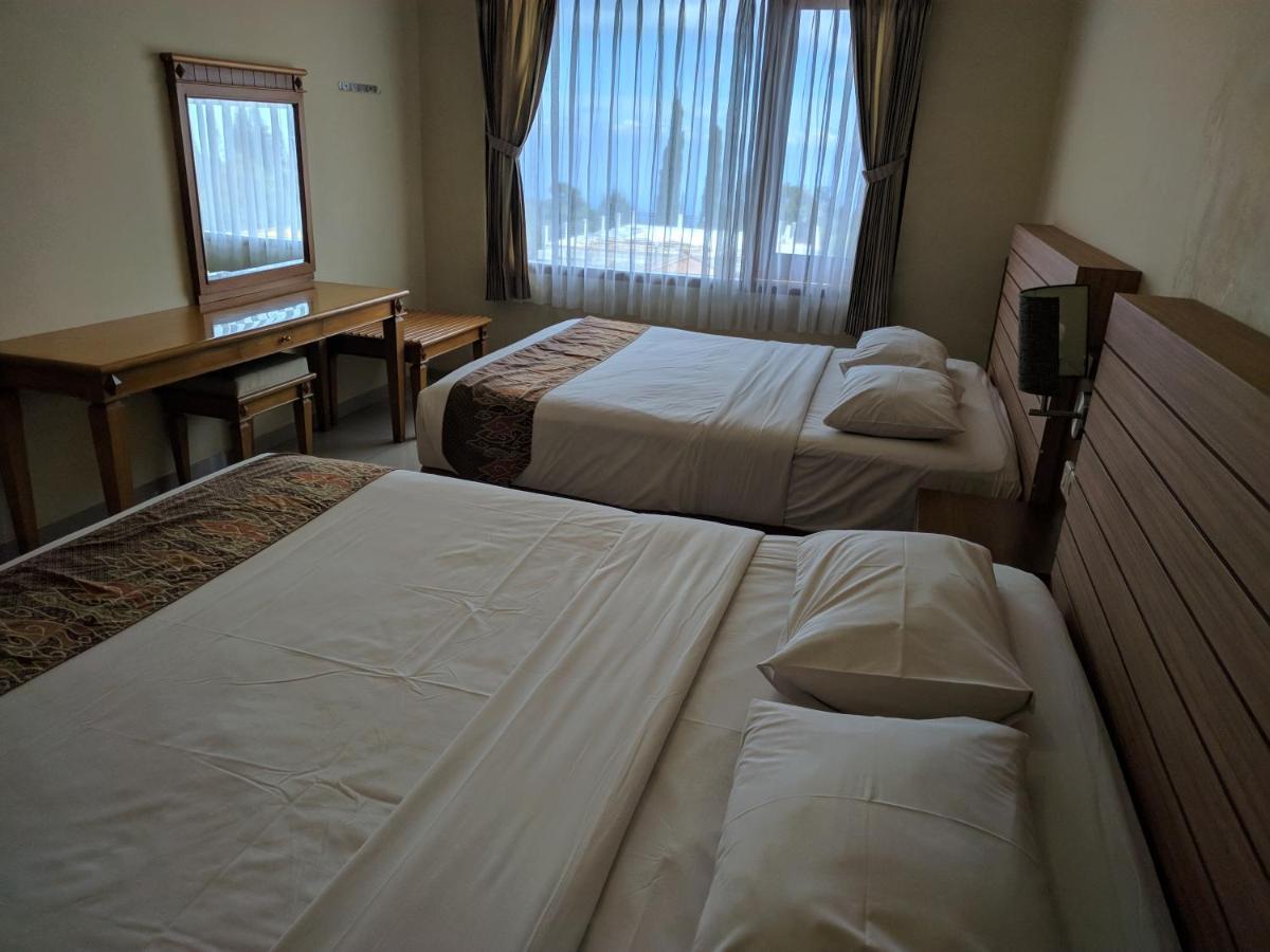 Hotel Pondok Asri Tawangmangu Dış mekan fotoğraf